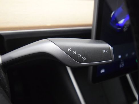 Used 2020 Tesla Model Y Long Range AWD/4WD image 34