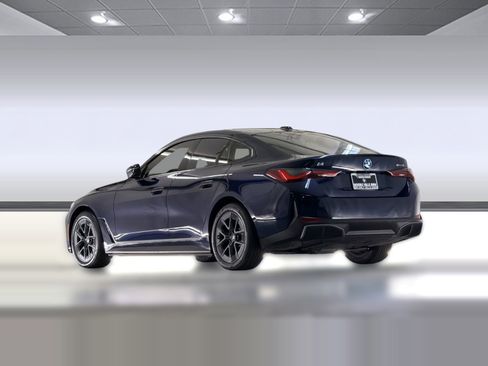 Used 2023 BMW i4 eDrive35 w/ Premium Package image 3