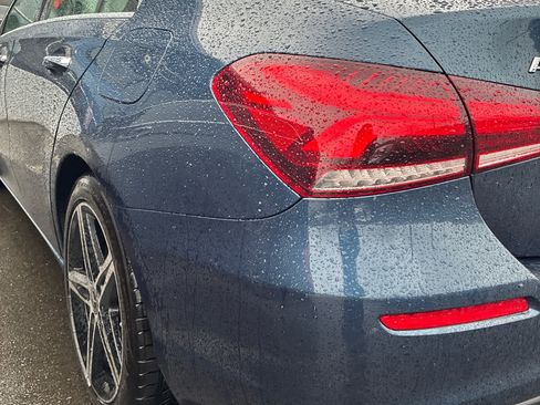 Used 2021 Mercedes-Benz A 220 4MATIC image 26