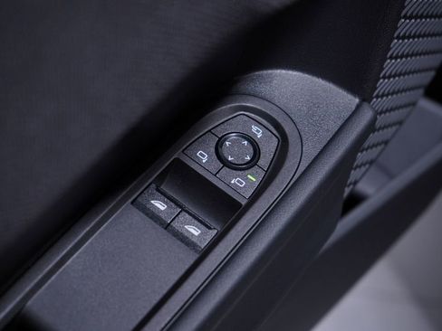 Used 2025 MINI Cooper S image 13