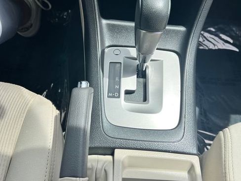 Used 2013 Subaru Impreza 2.0i Sport Premium image 14