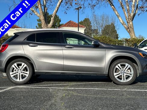 Used 2015 Mercedes-Benz GLA 250 image 3