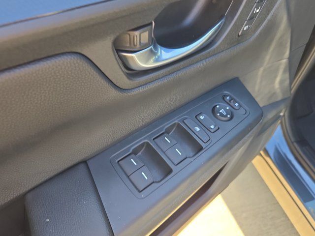 Used 2025 Honda CR-V Sport-L image 14