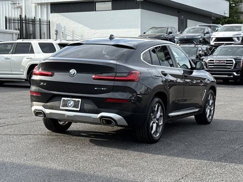 Used 2024 BMW X4 xDrive30i AWD/4WD image 3