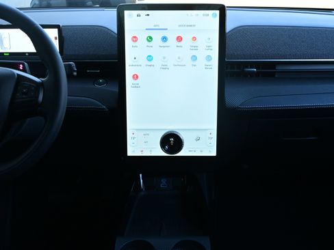 Used 2023 Ford Mustang Mach-E Premium image 32