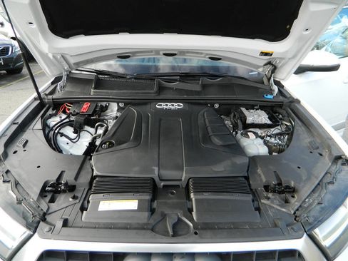 Used 2018 Audi Q7 2.0T Premium Plus w/ Premium Plus Package image 28