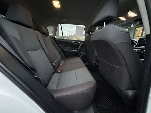 Used 2023 Toyota RAV4 XLE image 20