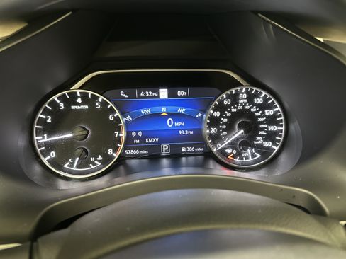 Used 2020 Nissan Murano SL w/ Moonroof Package AWD/4WD image 21