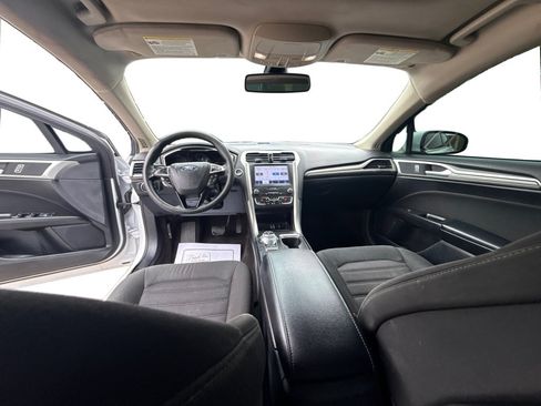 Used 2019 Ford Fusion SE AWD/4WD image 26