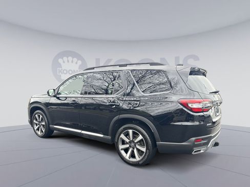 Used 2023 Honda Pilot Elite image 4