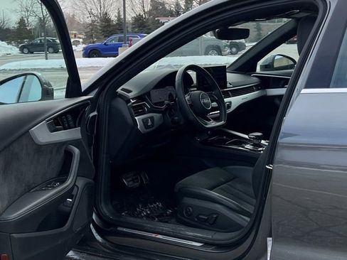 Used 2020 Audi A4 2.0T Premium Plus w/ Premium Plus Package image 15