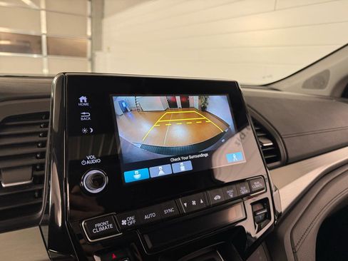 Used 2019 Honda Odyssey EX-L image 24