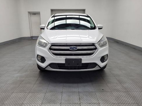 Used 2017 Ford Escape SE image 14