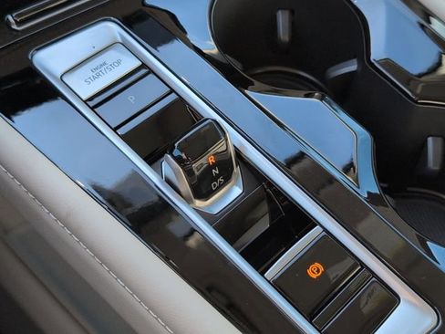 New 2026 Volkswagen Atlas SEL Premium R-Line image 13