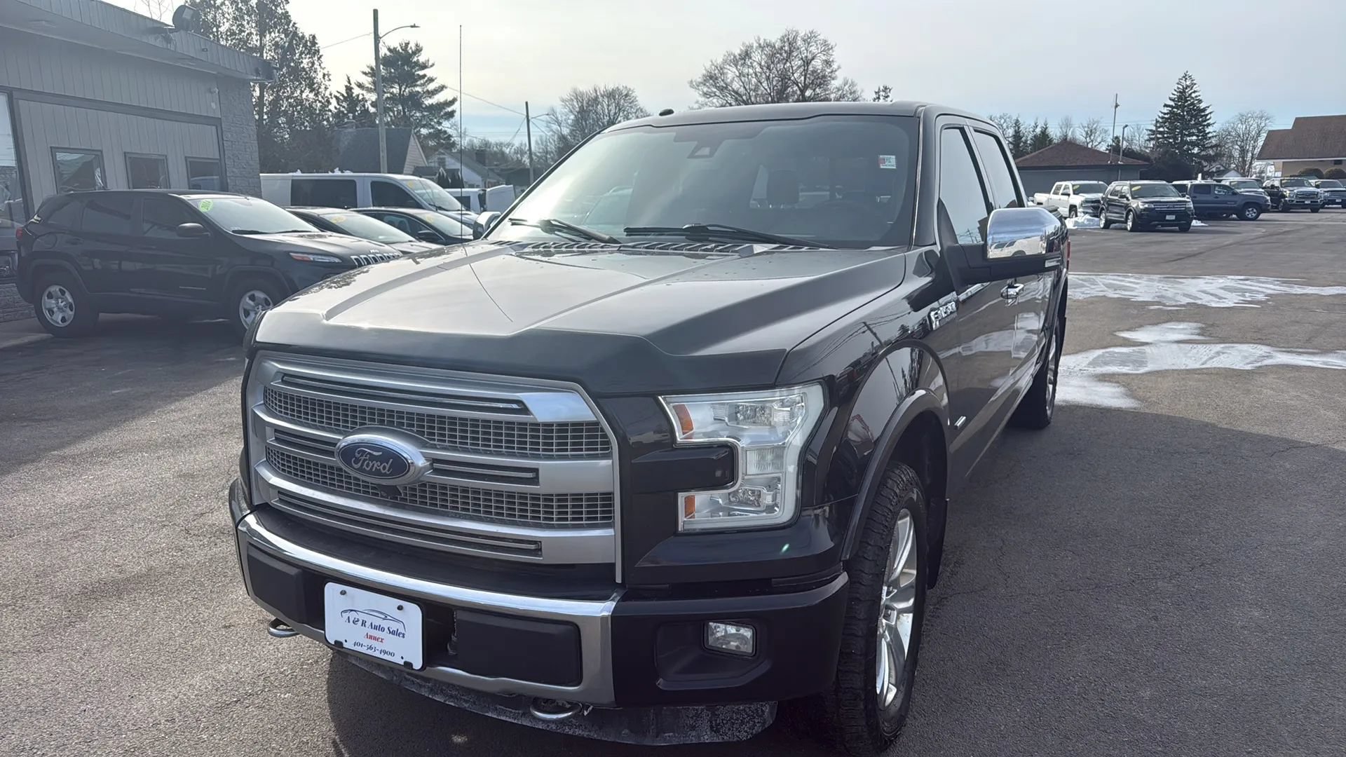 Used 2016 Ford F150 Platinum w/ Technology Package AWD/4WD image 3