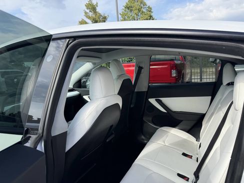 Used 2021 Tesla Model Y Performance AWD/4WD image 12