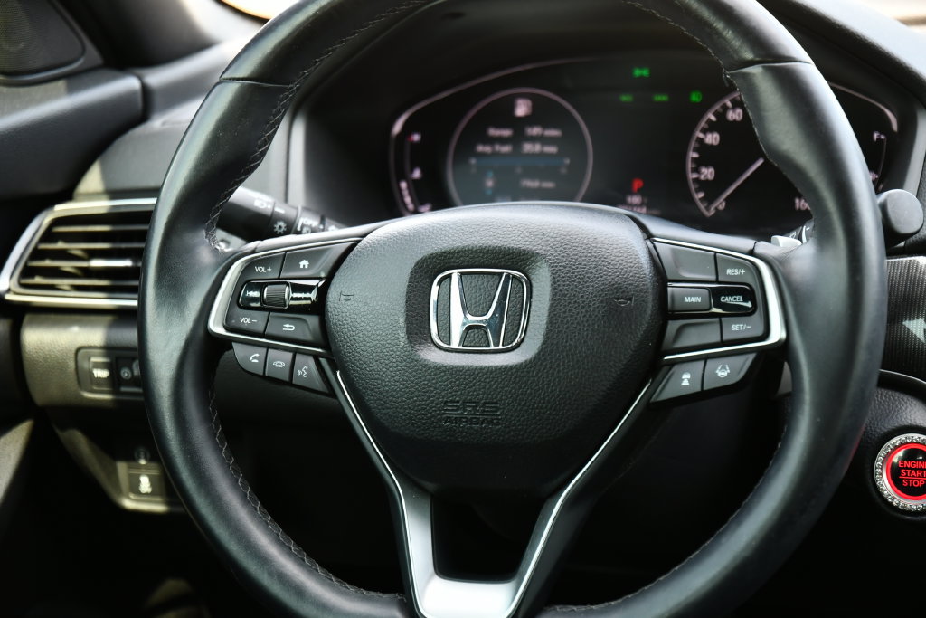 Used 2018 Honda Accord Sport image 23
