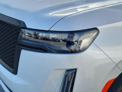 Certified 2023 Cadillac Escalade Sport Platinum image 8