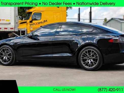Used 2021 Tesla Model S Plaid AWD/4WD image 7