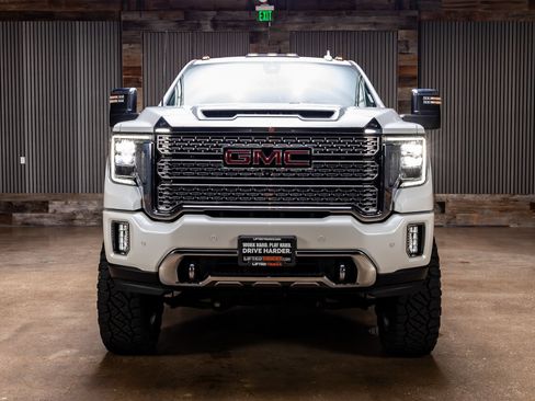 Used 2021 GMC Sierra 2500 Denali w/ Denali Ultimate Package AWD/4WD image 2