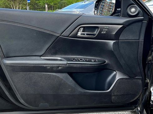 Used 2013 Honda Accord EX-L image 18