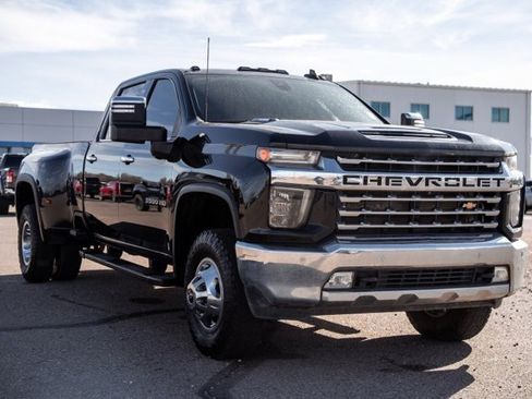 Used 2020 Chevrolet Silverado 3500 LTZ w/ LTZ Plus Package image 3