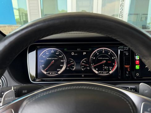 Used 2015 Mercedes-Benz S 63 AMG 4MATIC Sedan image 71