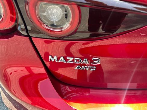 New 2026 MAZDA MAZDA3 Hatchback w/Premium Plus Pkg AWD/4WD image 11