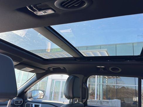 Used 2023 Ford Explorer Timberline image 28