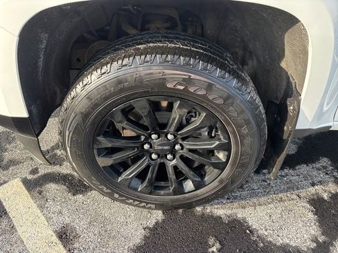 Used 2022 GMC Canyon Elevation w/ Trailering Package image 12