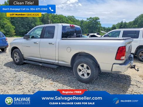 Used 2011 RAM 1500 Classic SLT AWD/4WD image 3