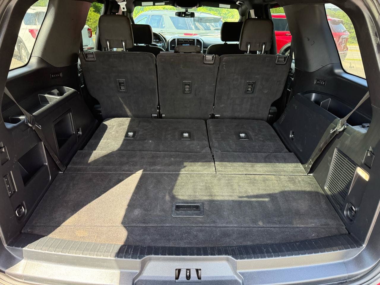 Used 2018 Ford Expedition XLT AWD/4WD image 14