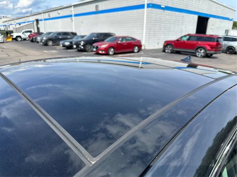 Certified 2023 Hyundai Sonata SEL w/ Convenience Package FWD image 12