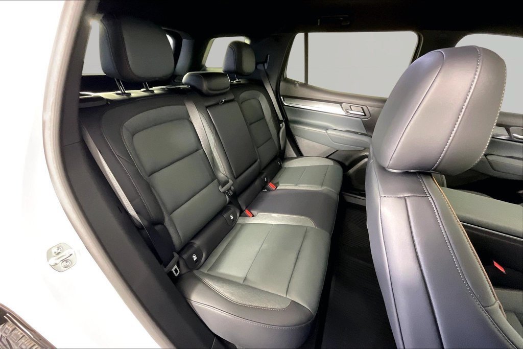 New 2027 GMC Terrain AT4 w/ Convenience Package III AWD/4WD image 11