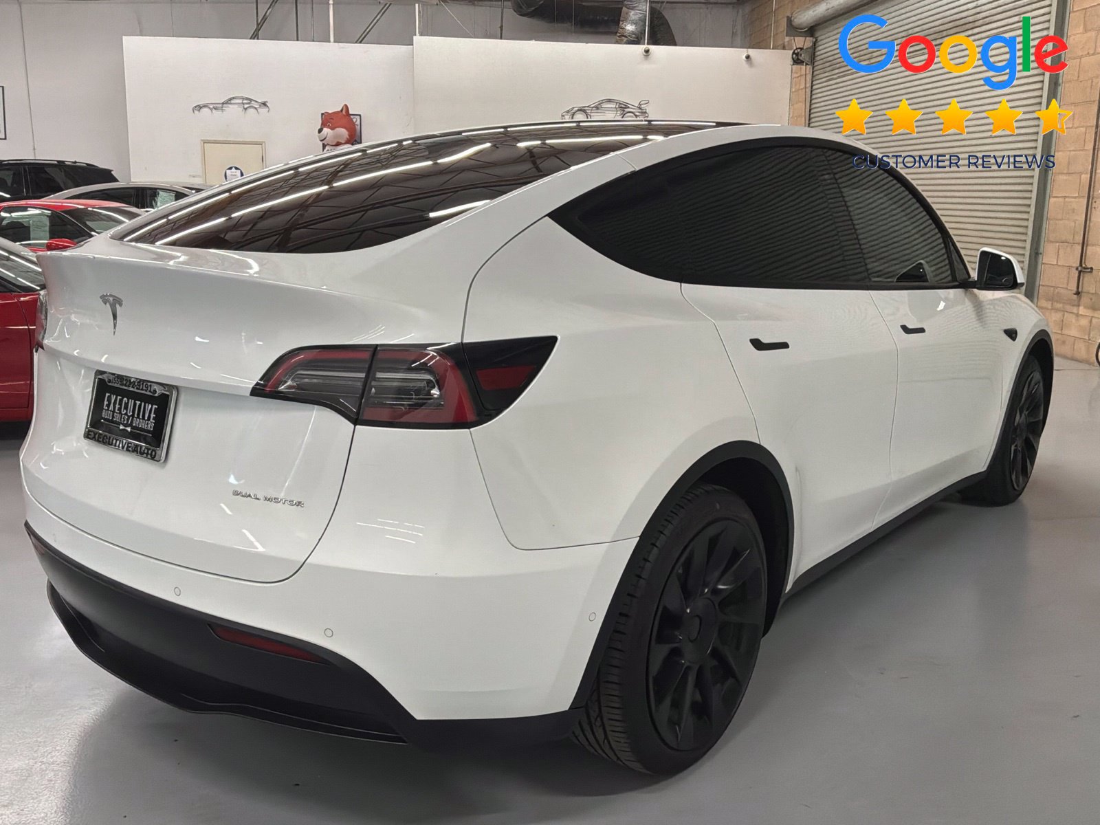 Used 2022 Tesla Model Y Long Range AWD/4WD image 5