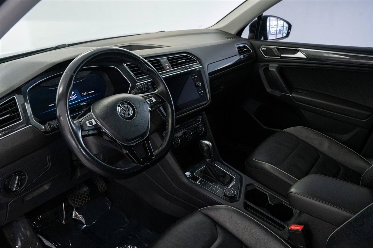 Used 2018 Volkswagen Tiguan SEL Premium AWD/4WD image 11