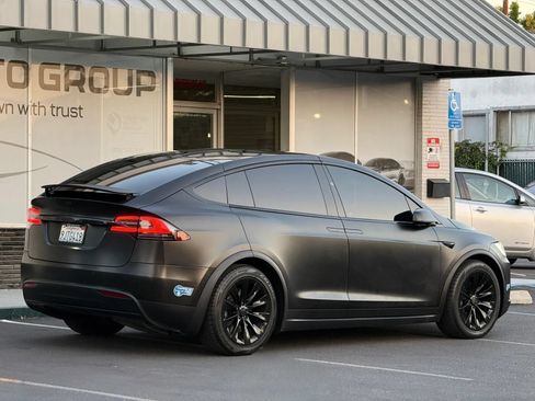 Used 2018 Tesla Model X 100D AWD/4WD image 9