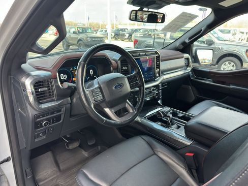 Used 2023 Ford F150 Lariat w/ Equipment Group 502A High image 18