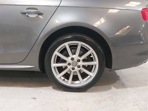 Used 2015 Audi A4 2.0T Premium Plus w/ Technology Package image 33