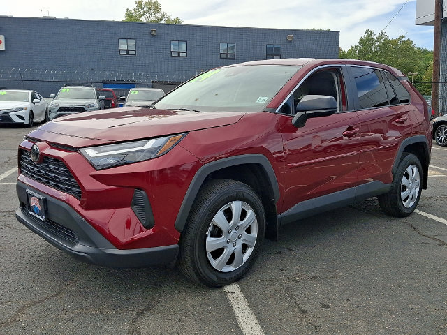 Certified 2024 Toyota RAV4 LE AWD/4WD image 2