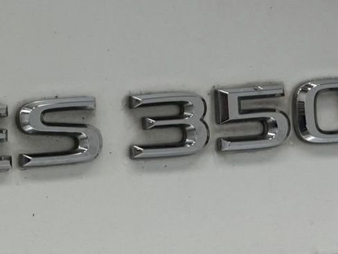 Used 2018 Lexus ES 350 350 w/ Luxury Package w/Wood Trim image 7