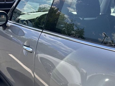 Used 2024 MINI Cooper 2-Door Hardtop image 9