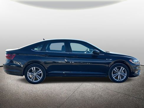 Used 2021 Volkswagen Jetta R-Line w/ R-Line Cold Weather Package image 6