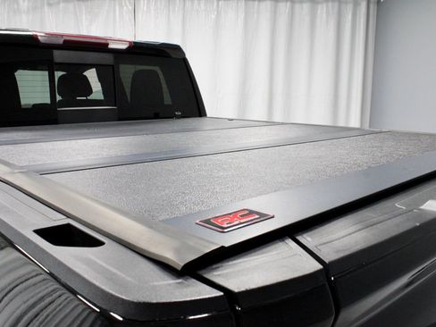 Used 2025 GMC Sierra 1500 Elevation w/ Preferred Package AWD/4WD image 22