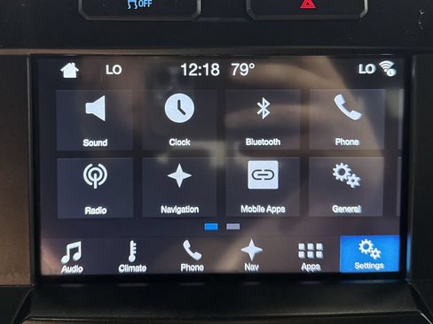 Used 2016 Ford F150 Lariat w/ Equipment Group 502A Luxury AWD/4WD image 39