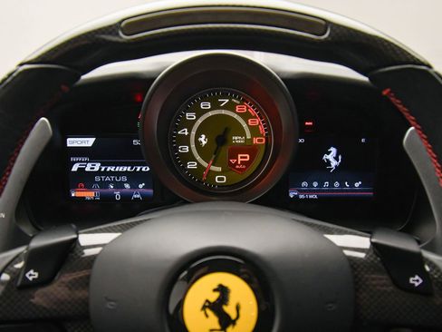 Used 2021 Ferrari F8 Tributo image 13