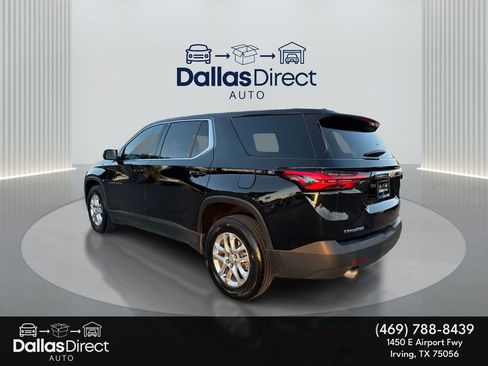 Used 2022 Chevrolet Traverse LS image 8