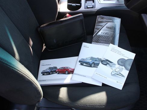 Used 2013 Subaru Outback 2.5i Premium image 34