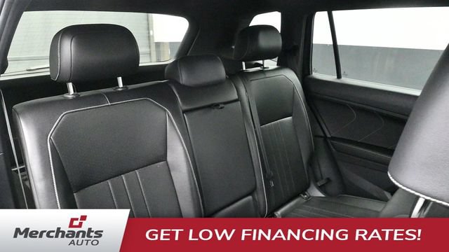 Used 2024 Volkswagen Tiguan SE R-Line AWD/4WD image 13