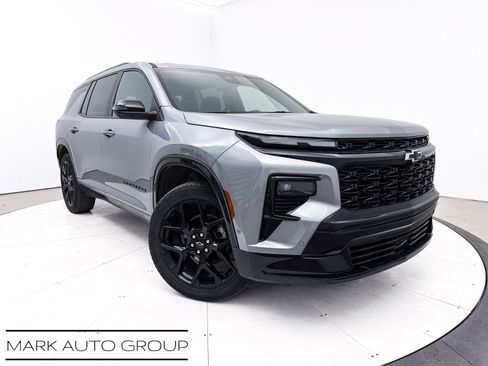 Used 2024 Chevrolet Traverse RS w/ LPO, Floor Liner Package image 1